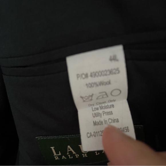 Lauren Ralph Lauren Gold Button Navy Blue Blazer Sz 44L - Picture 4 of 5